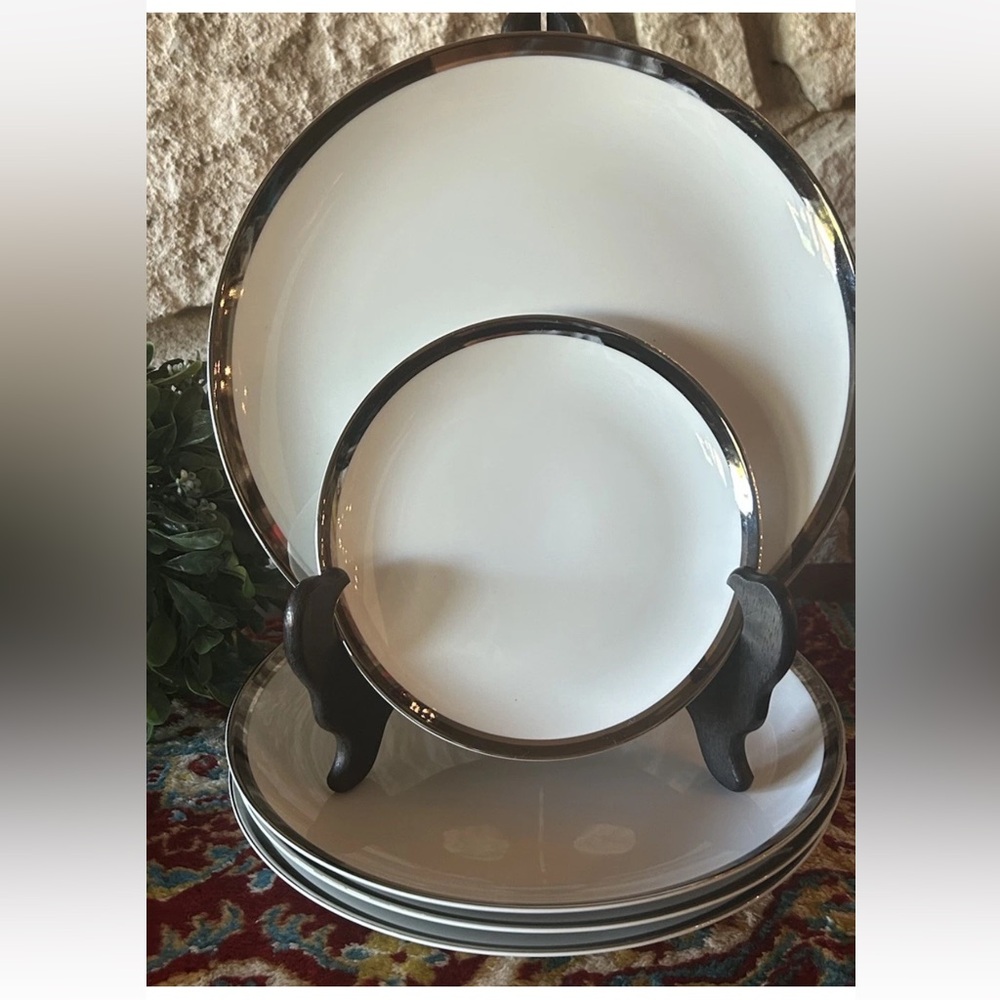 8 Vintage Fashion Royale Elegance 4 Dinner Plates 4 Salad Ivory Silver Rim